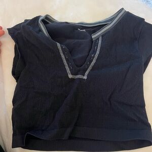 Black out from under crop Top